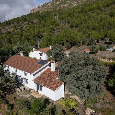 Casas Rurales Camaretas Yeste Bagian luar foto
