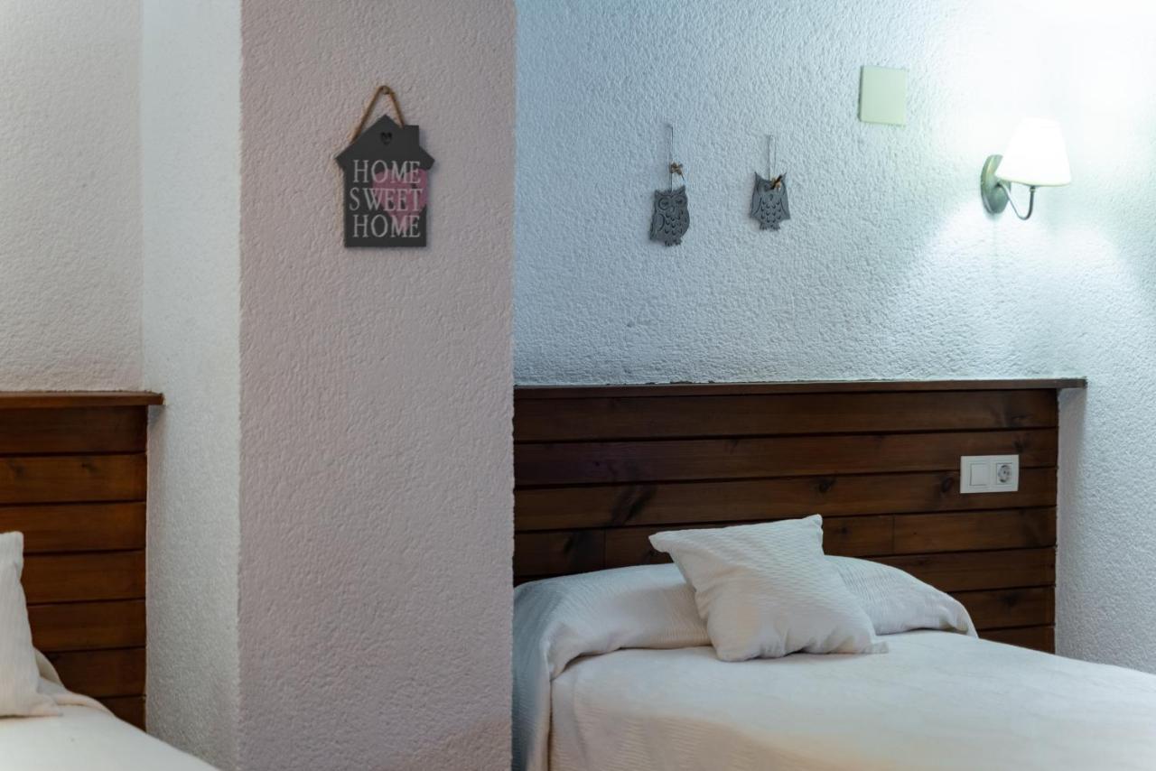 Casas Rurales Camaretas Yeste Bagian luar foto